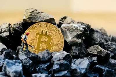 Mining farm hosting multiple Innosilicon T4 devices with advanced cooling systems